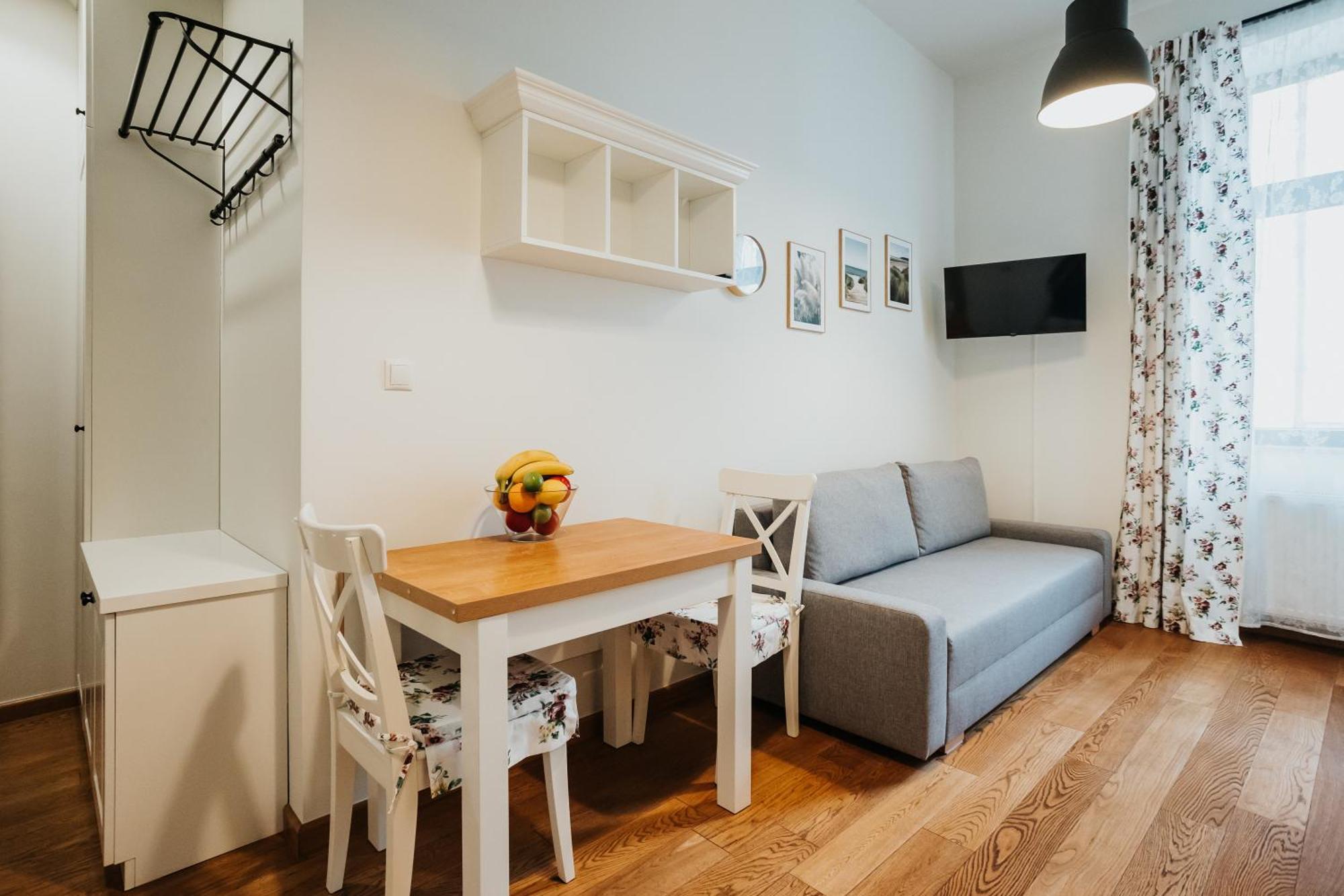 Sight Main Square & Main Train Station & Planty Apartment Krakow Exterior photo